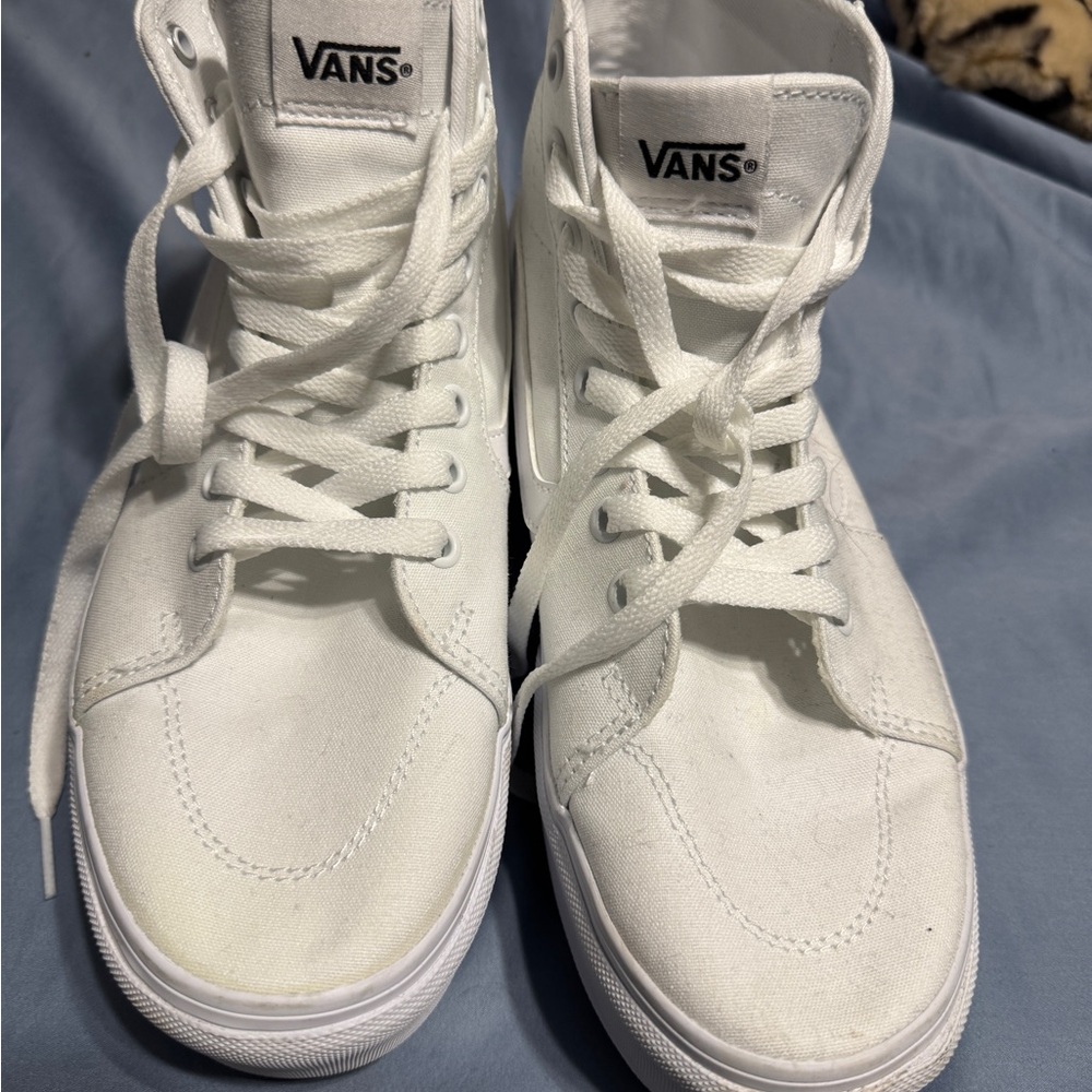 Vans Classic White Canvas Platform High-Tops